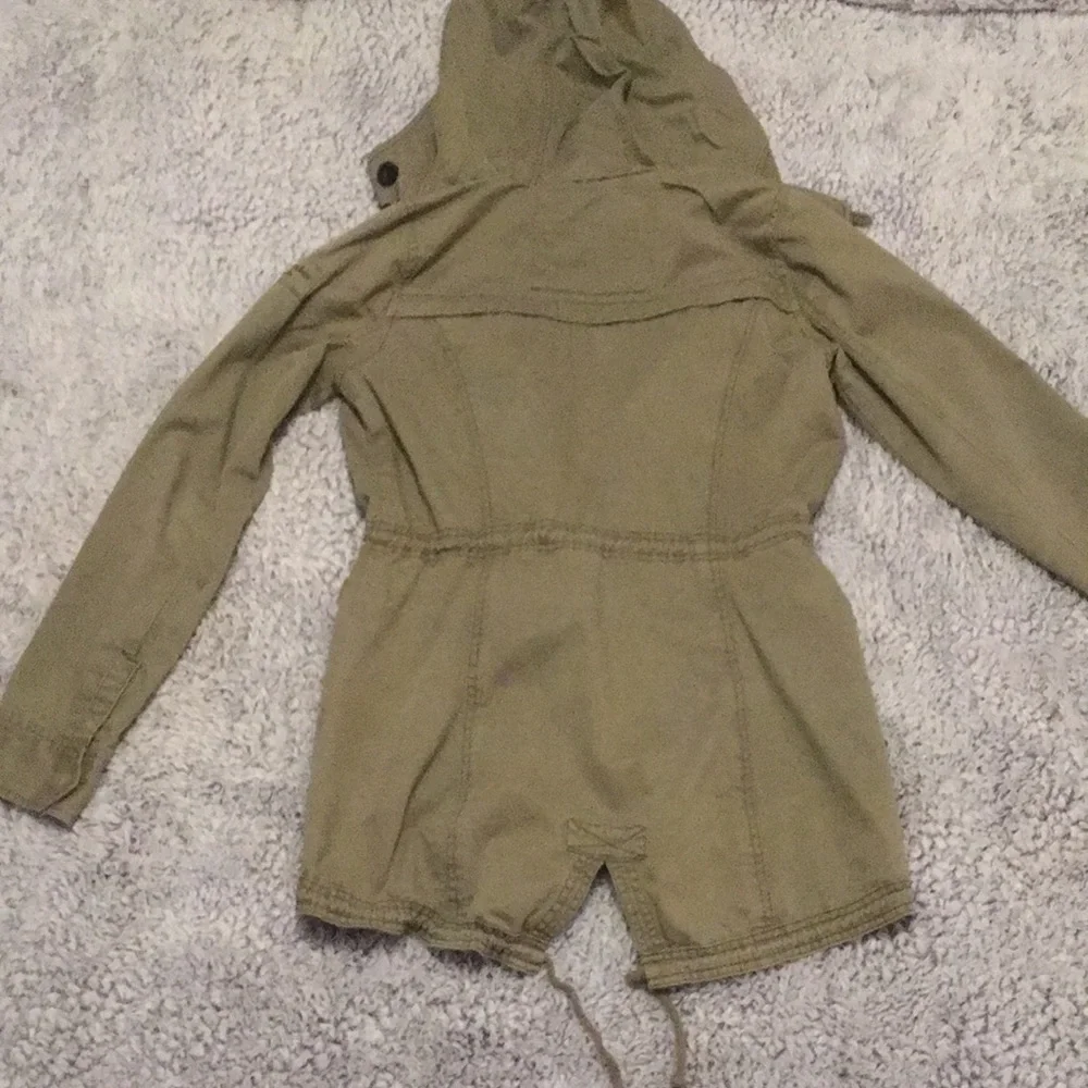 A&F green hooded utility jacket - Picture 2 of 7